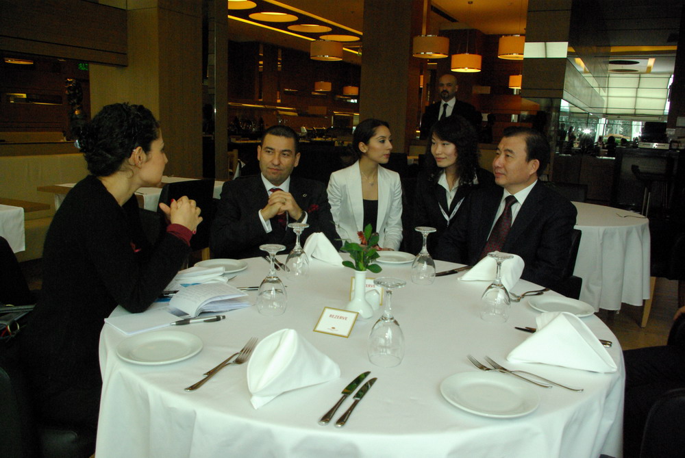 �ǿ��ۺ������������