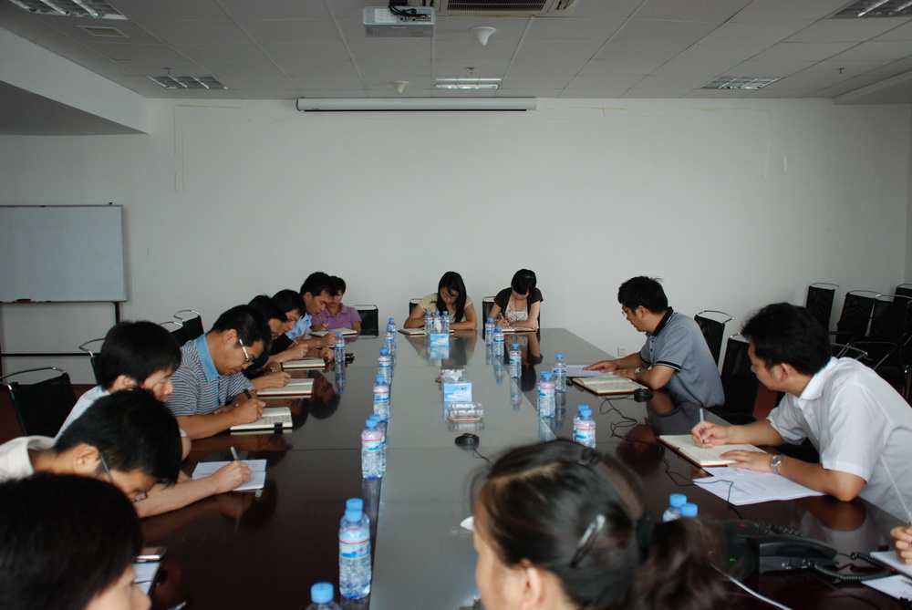 �ǿ��ۺ������������