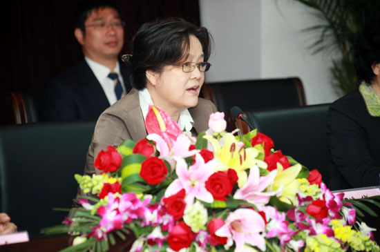 �ǿ��ۺ������������