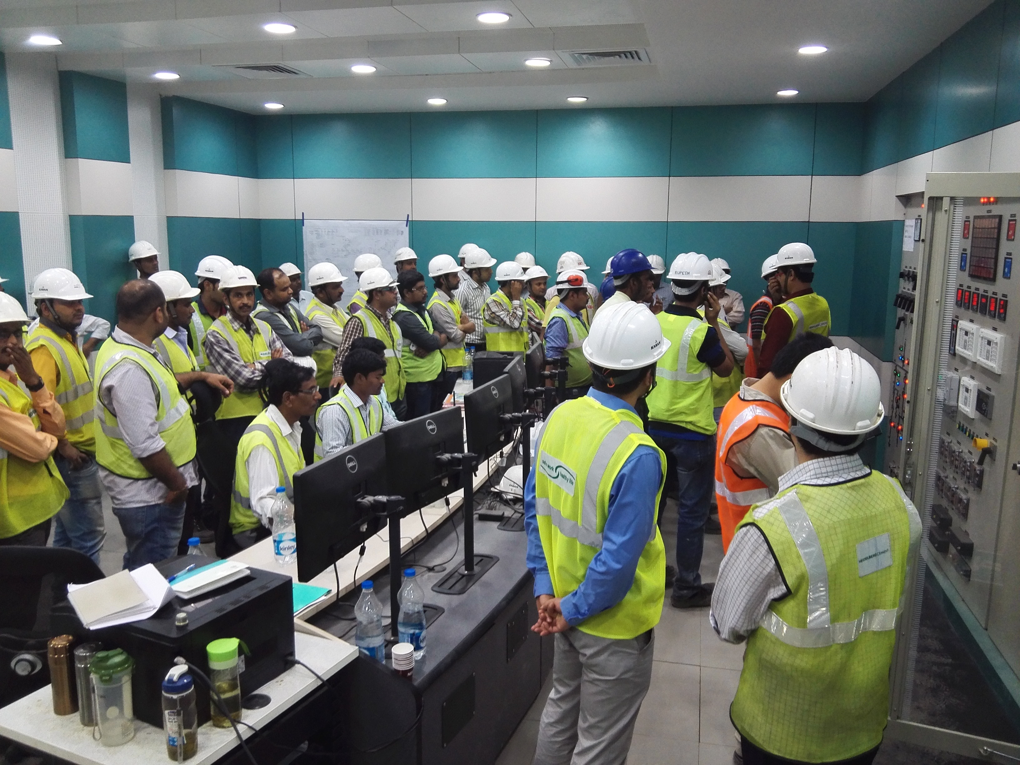 �ǿ��ۺ������������