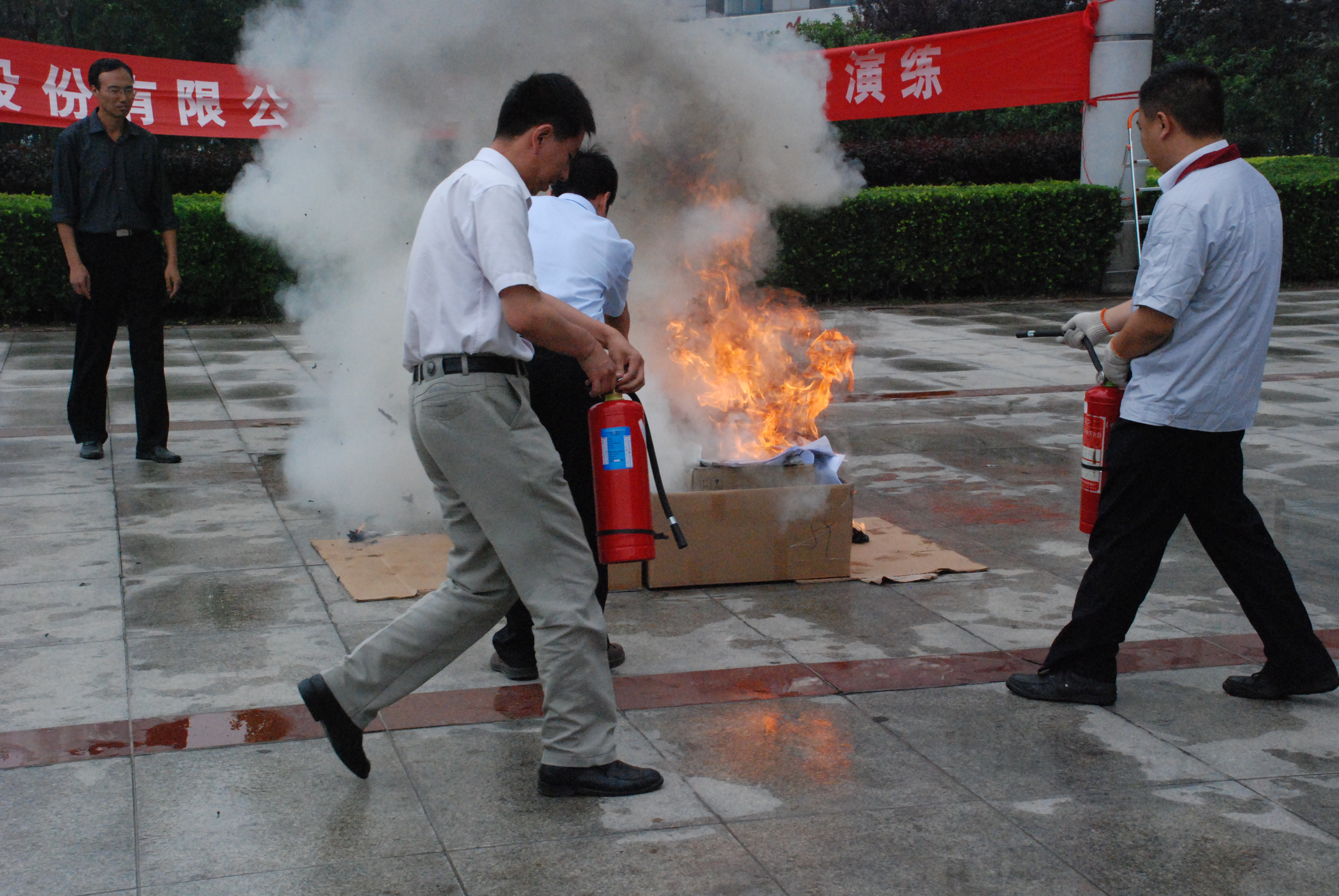 �ǿ��ۺ������������